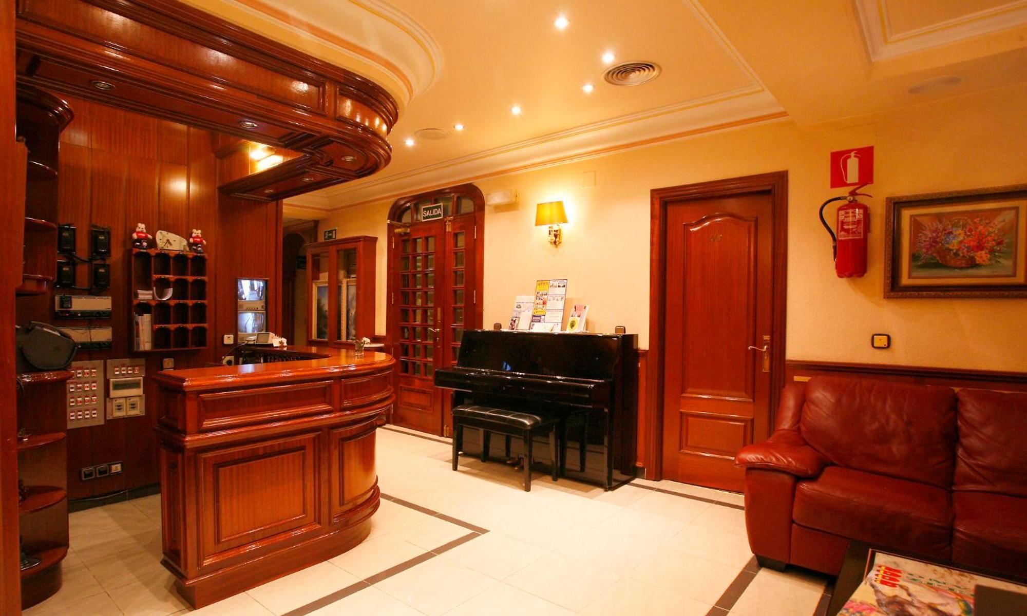 Hostal Victoria III — Photos 1